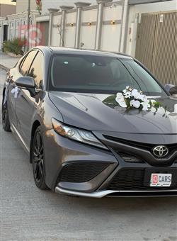 تۆیۆتا کامری